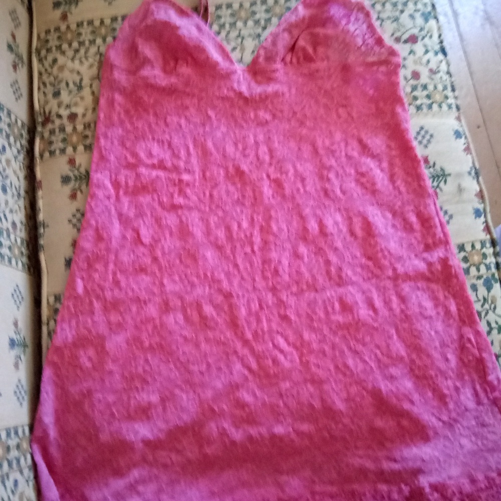 FREE with purchase! VS lace nightie 😍😍